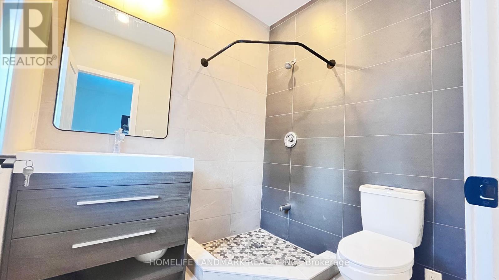 19 Deering Crescent, Toronto, Ontario  M2M 2A2 - Photo 17 - C12129325