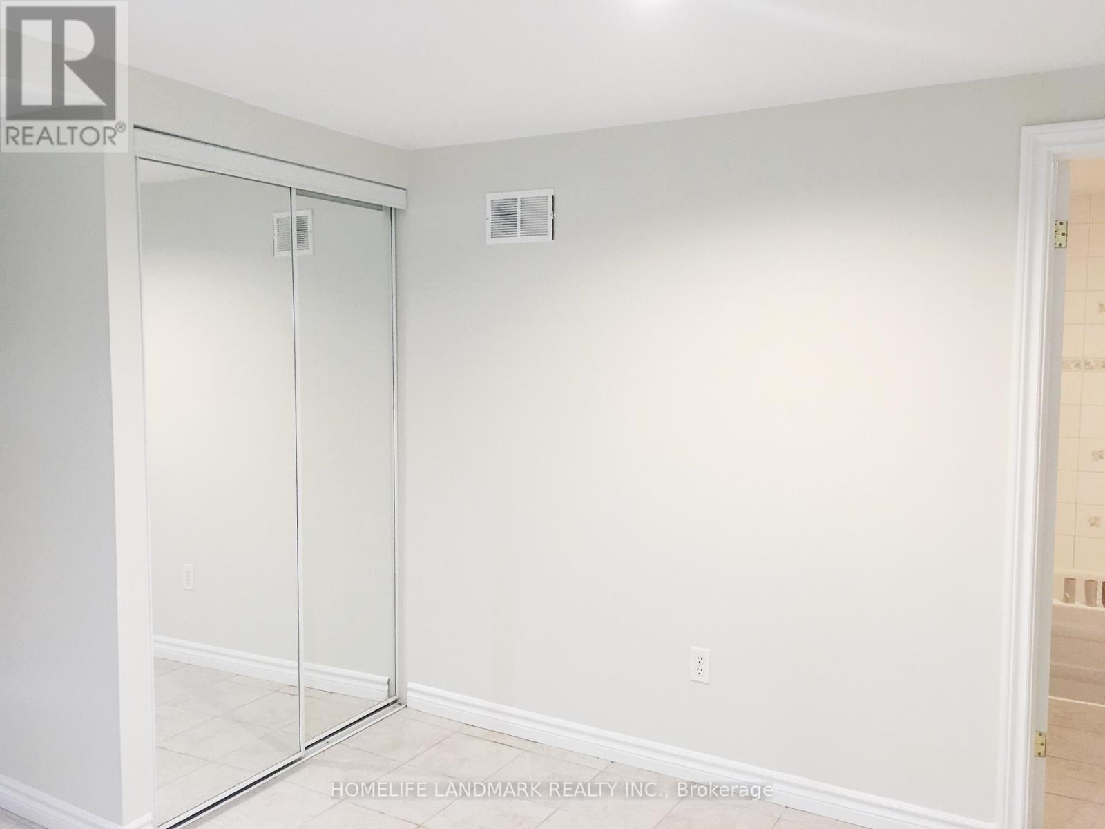 19 Deering Crescent, Toronto, Ontario  M2M 2A2 - Photo 23 - C12129325