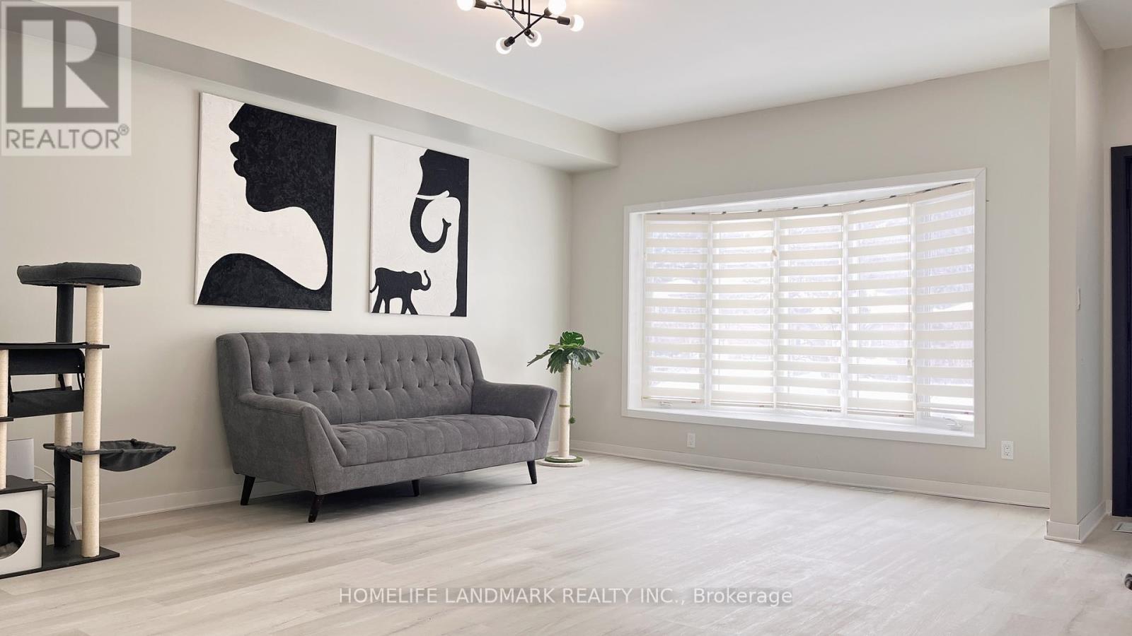 19 Deering Crescent, Toronto, Ontario  M2M 2A2 - Photo 7 - C12129325