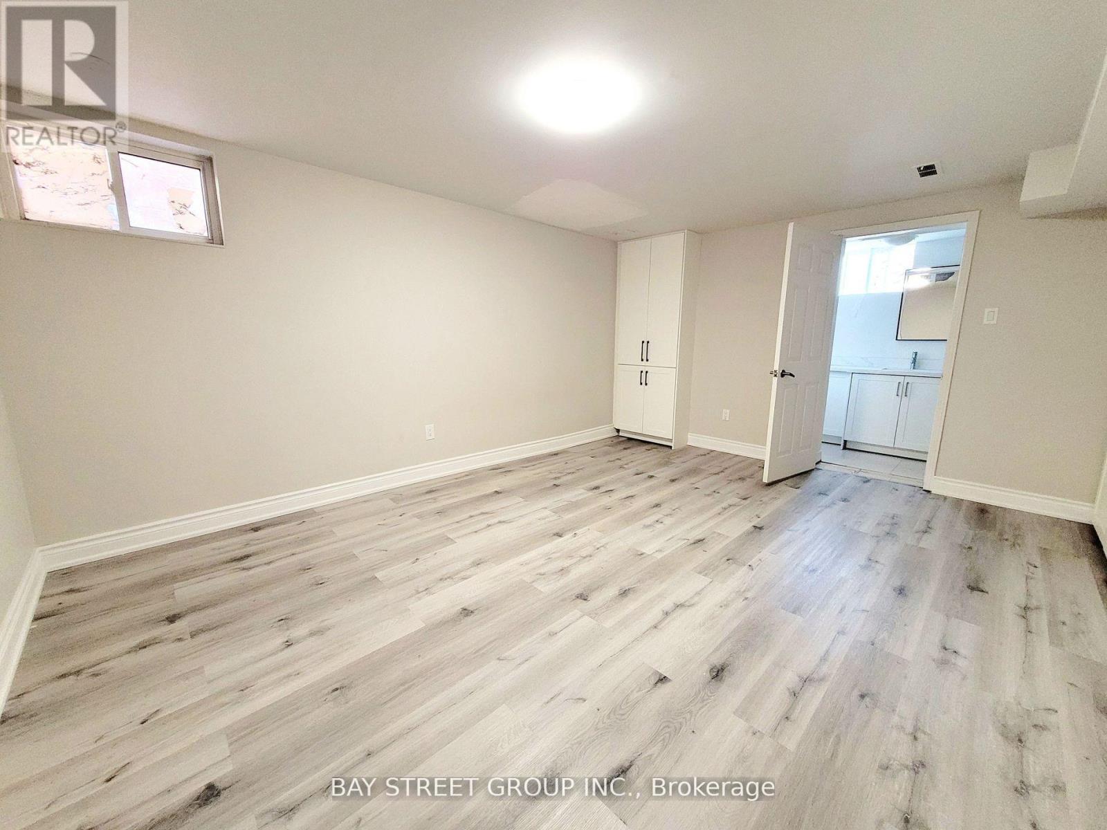 - Bsmt - 3 Coverdale Crescent, Toronto, Ontario  M1V 2S7 - Photo 2 - E12129335