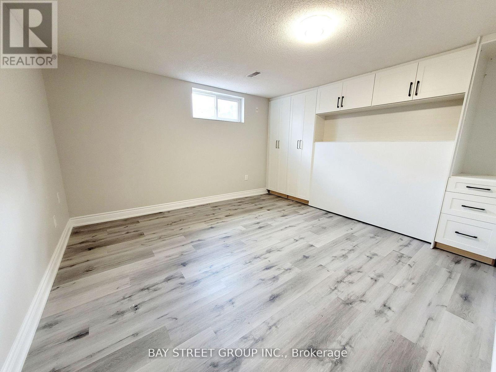 - Bsmt - 3 Coverdale Crescent, Toronto, Ontario  M1V 2S7 - Photo 3 - E12129335