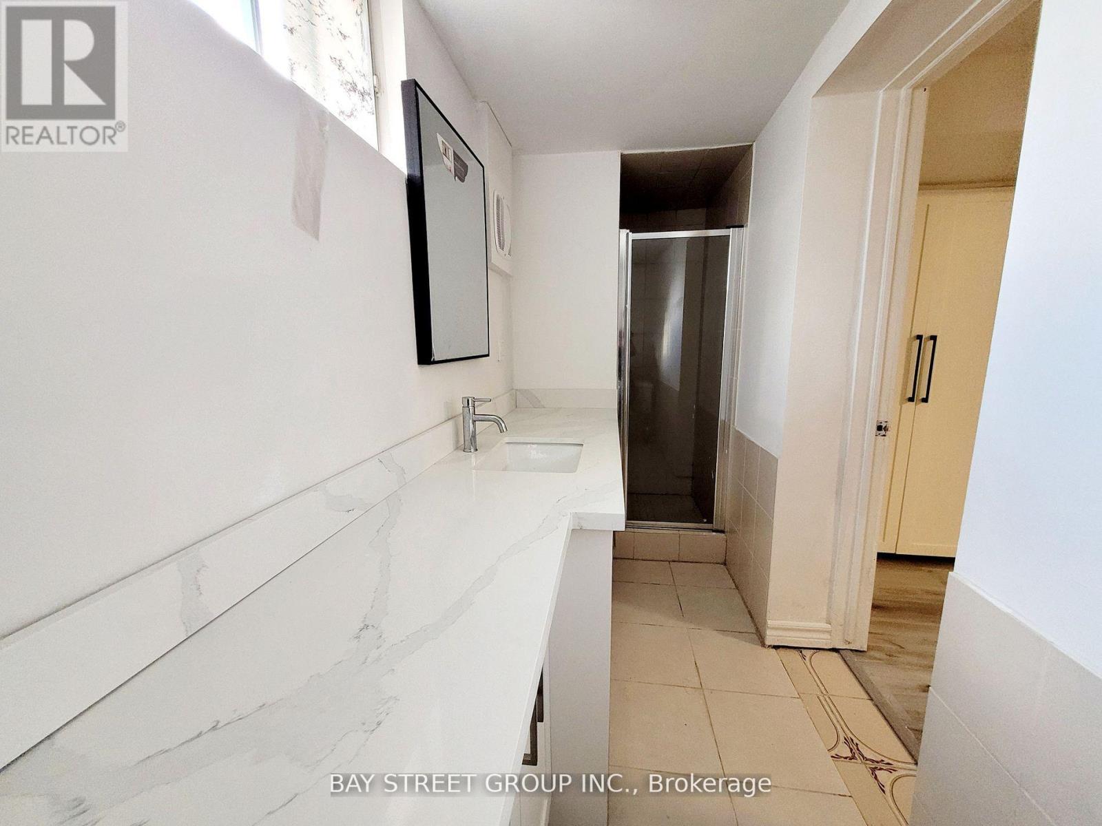 - Bsmt - 3 Coverdale Crescent, Toronto, Ontario  M1V 2S7 - Photo 4 - E12129335