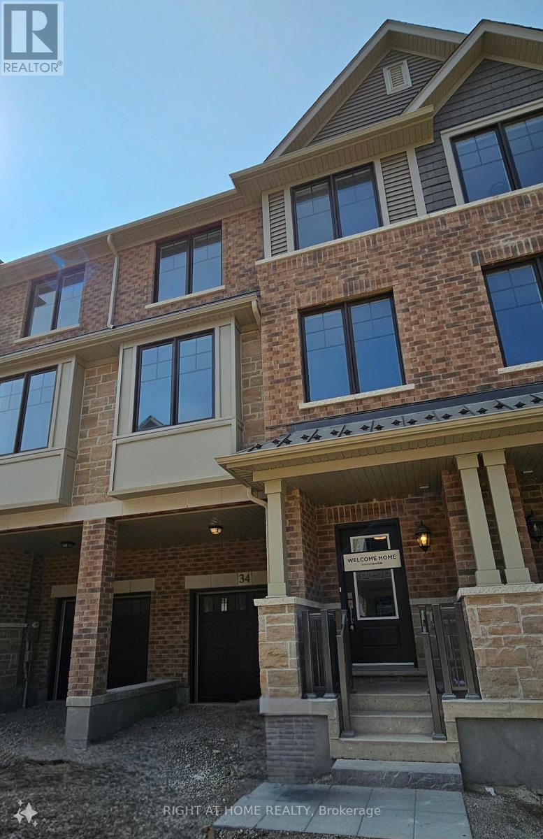 34 FOLCROFT STREET, Brampton, Ontario