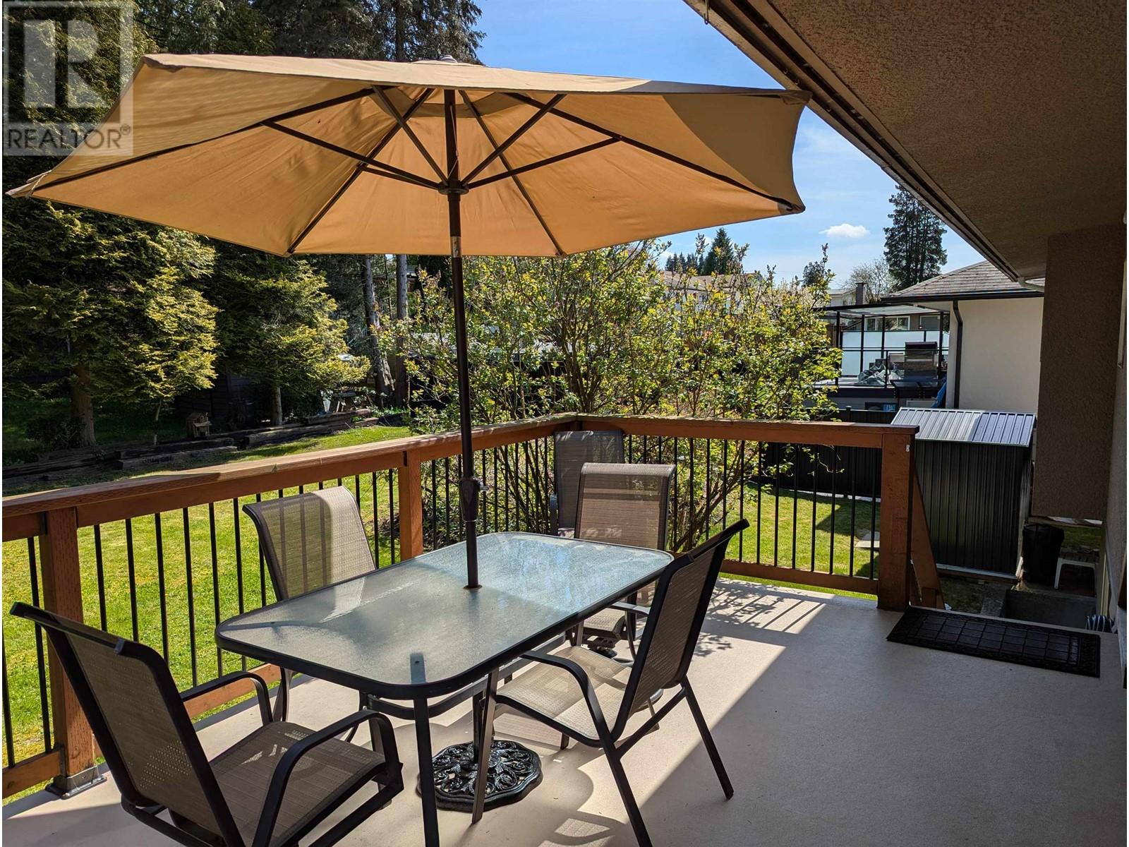 7193 Maureen Crescent, Burnaby, British Columbia  V5A 1H2 - Photo 3 - R2993683