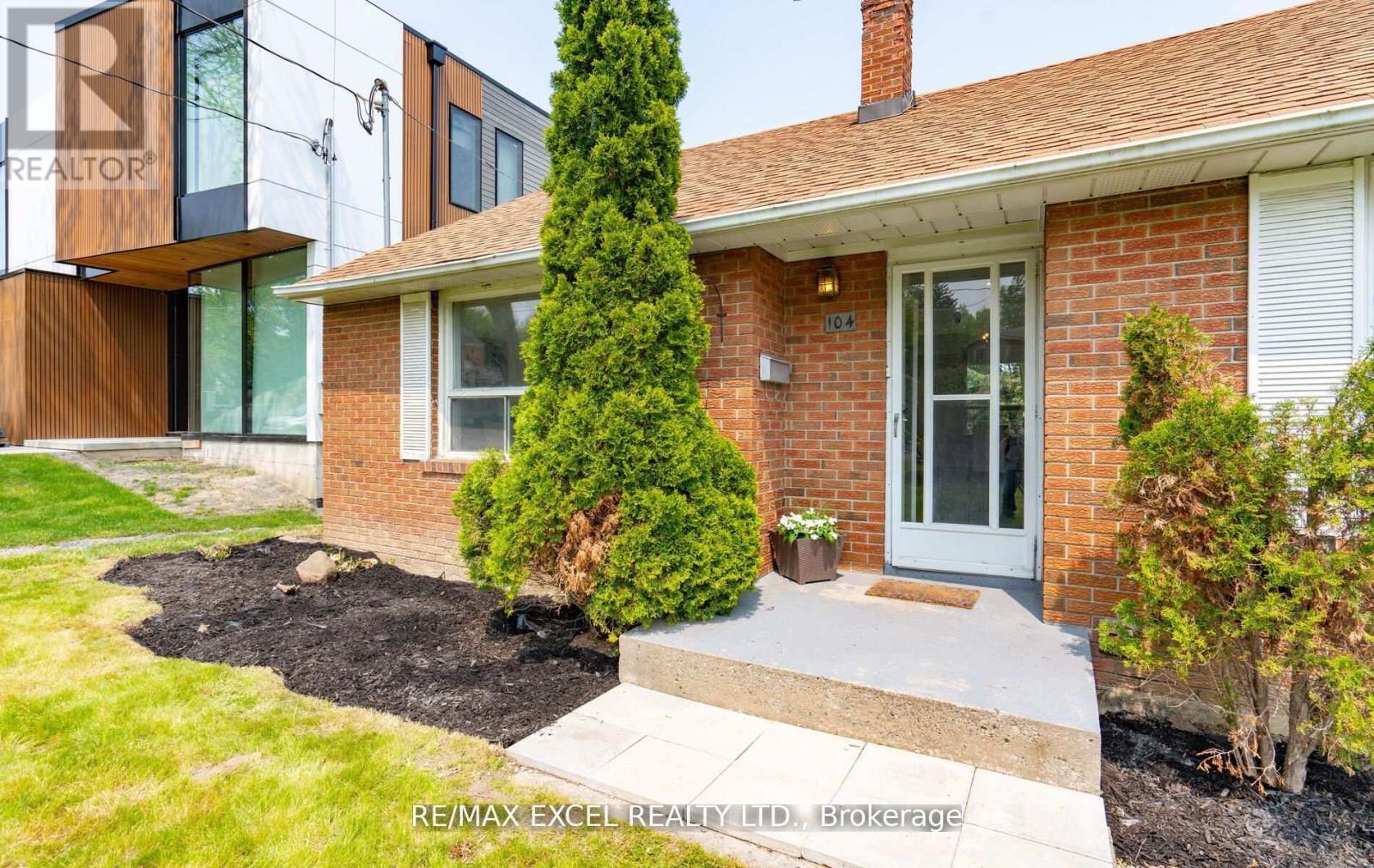 Property at 104 HIGHLAND PARK BOULEVARD image 3
