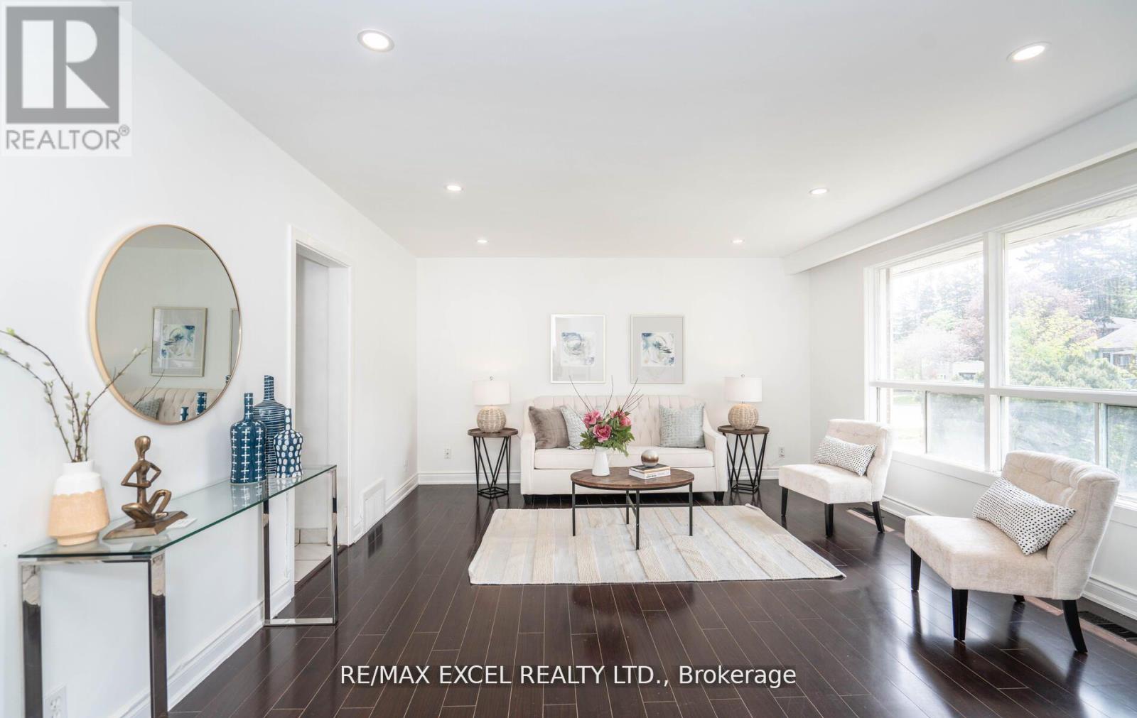 Property at 104 HIGHLAND PARK BOULEVARD image 5
