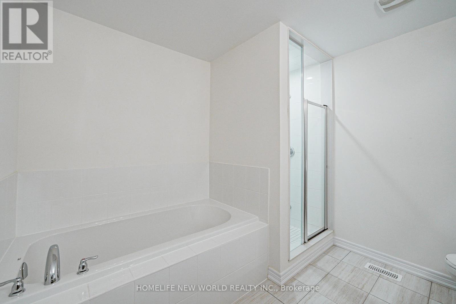 2925 Hawkridge Lane, Pickering, Ontario  L1X 0P5 - Photo 37 - E12039479