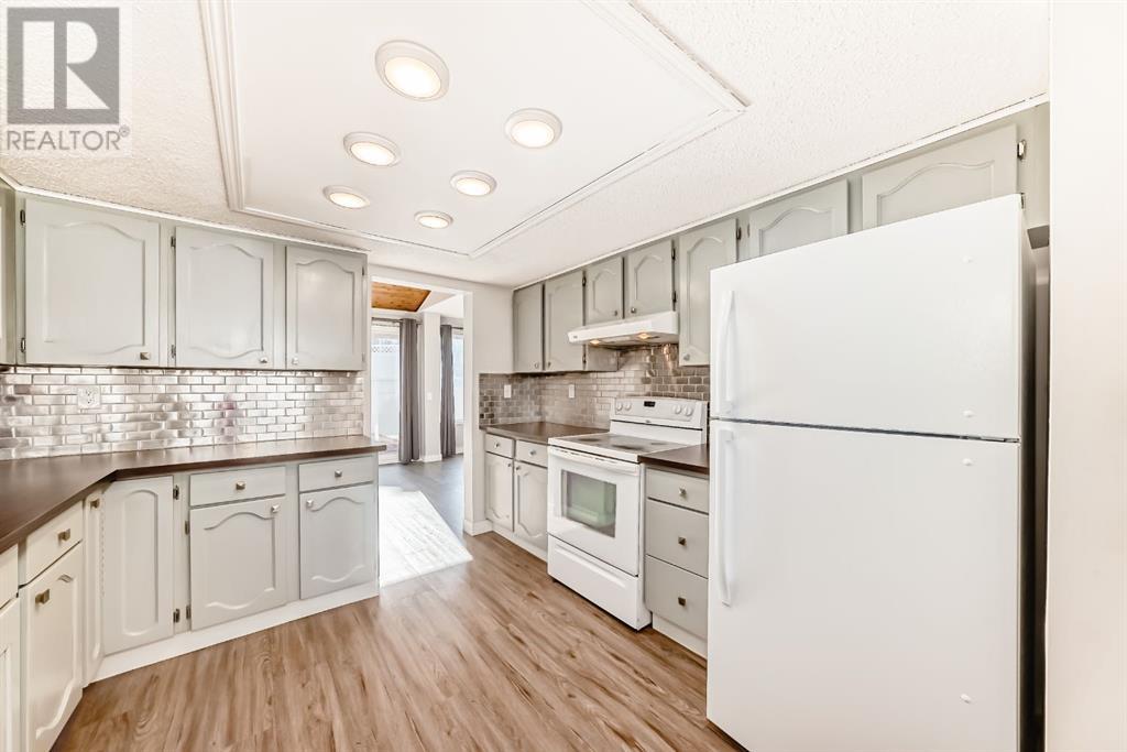 16, 228 Theodore Place Nw, Calgary, Alberta  T2K 5S1 - Photo 5 - A2218392