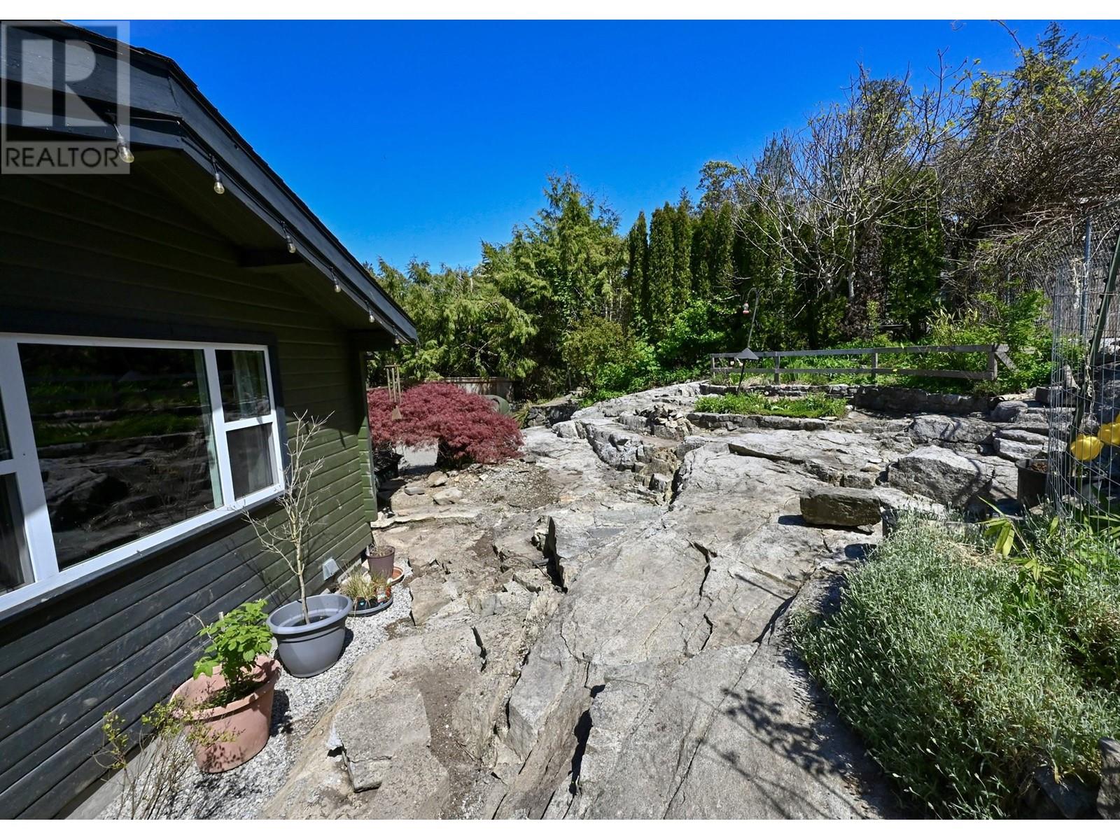4184 Francis Peninsular Road, Pender Harbour, British Columbia  V0N 2H1 - Photo 19 - R2998715