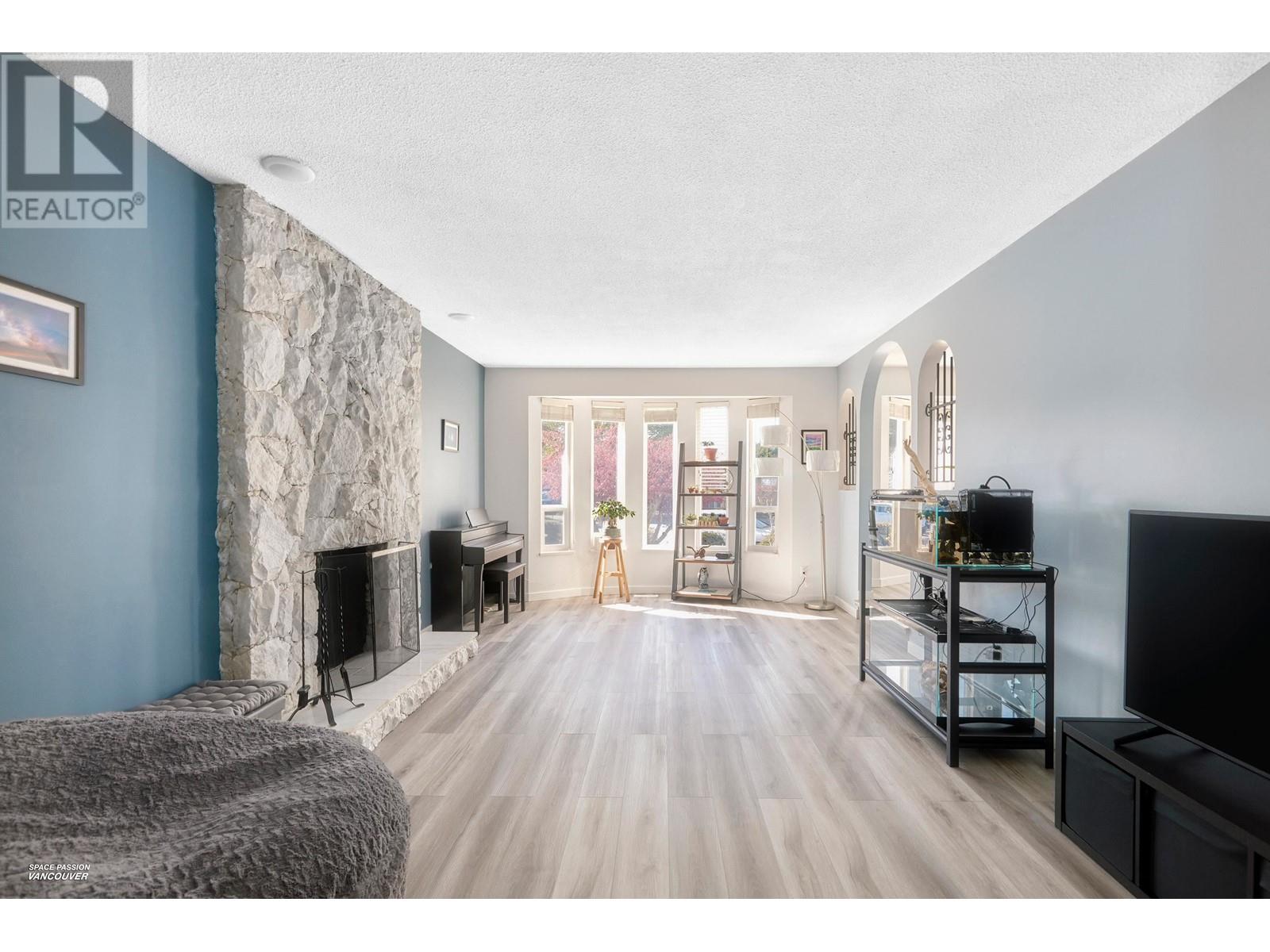 8311 Demorest Place, Richmond, British Columbia  V7A 4N4 - Photo 2 - R2999062
