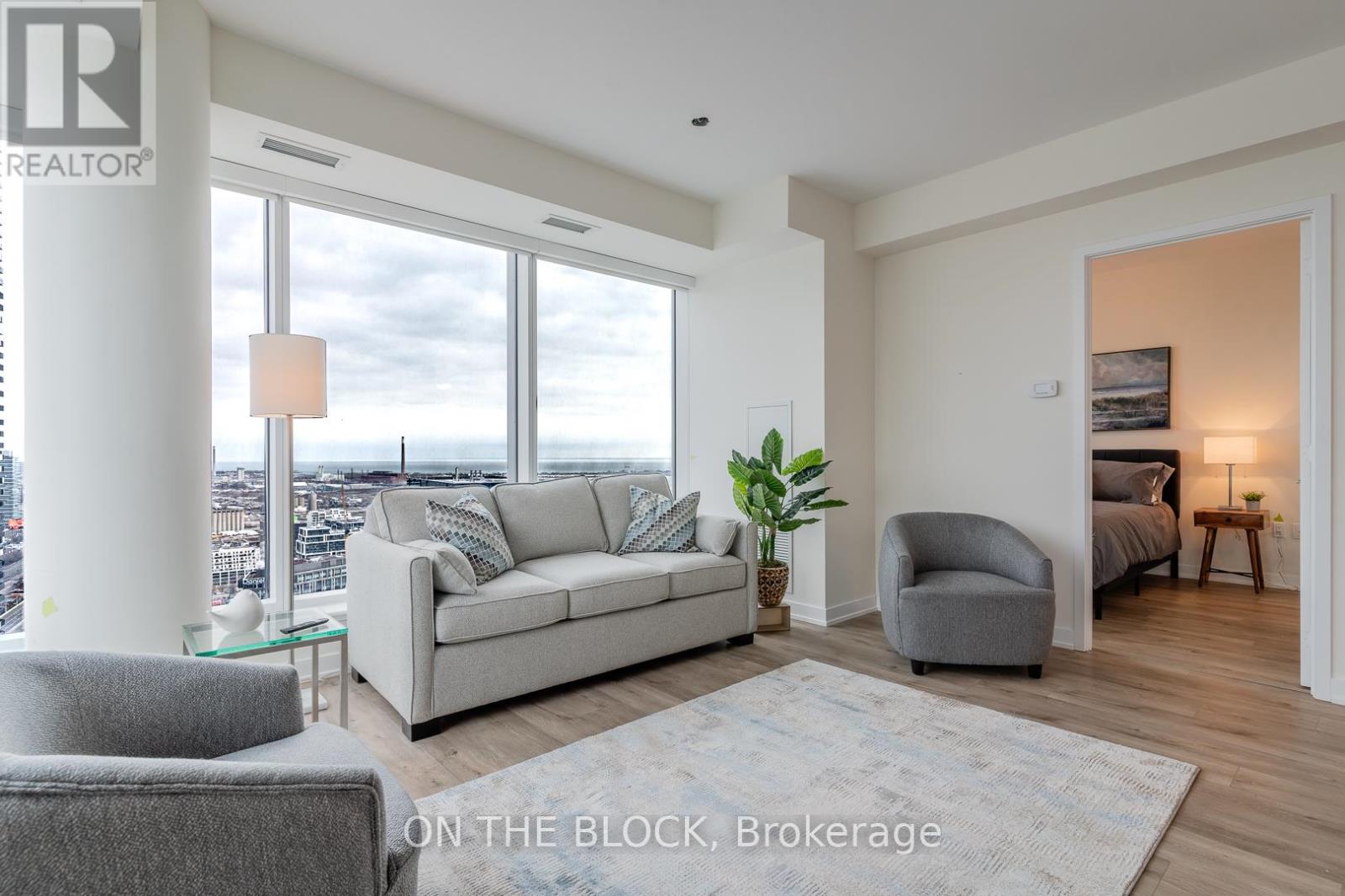 3907 - 28 Freeland St. Street, Toronto, Ontario  M5E 0E3 - Photo 15 - C12129351