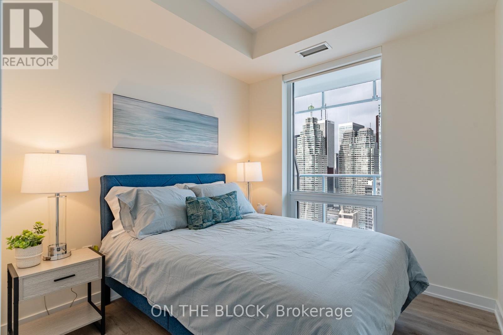 3907 - 28 Freeland St. Street, Toronto, Ontario  M5E 0E3 - Photo 22 - C12129351