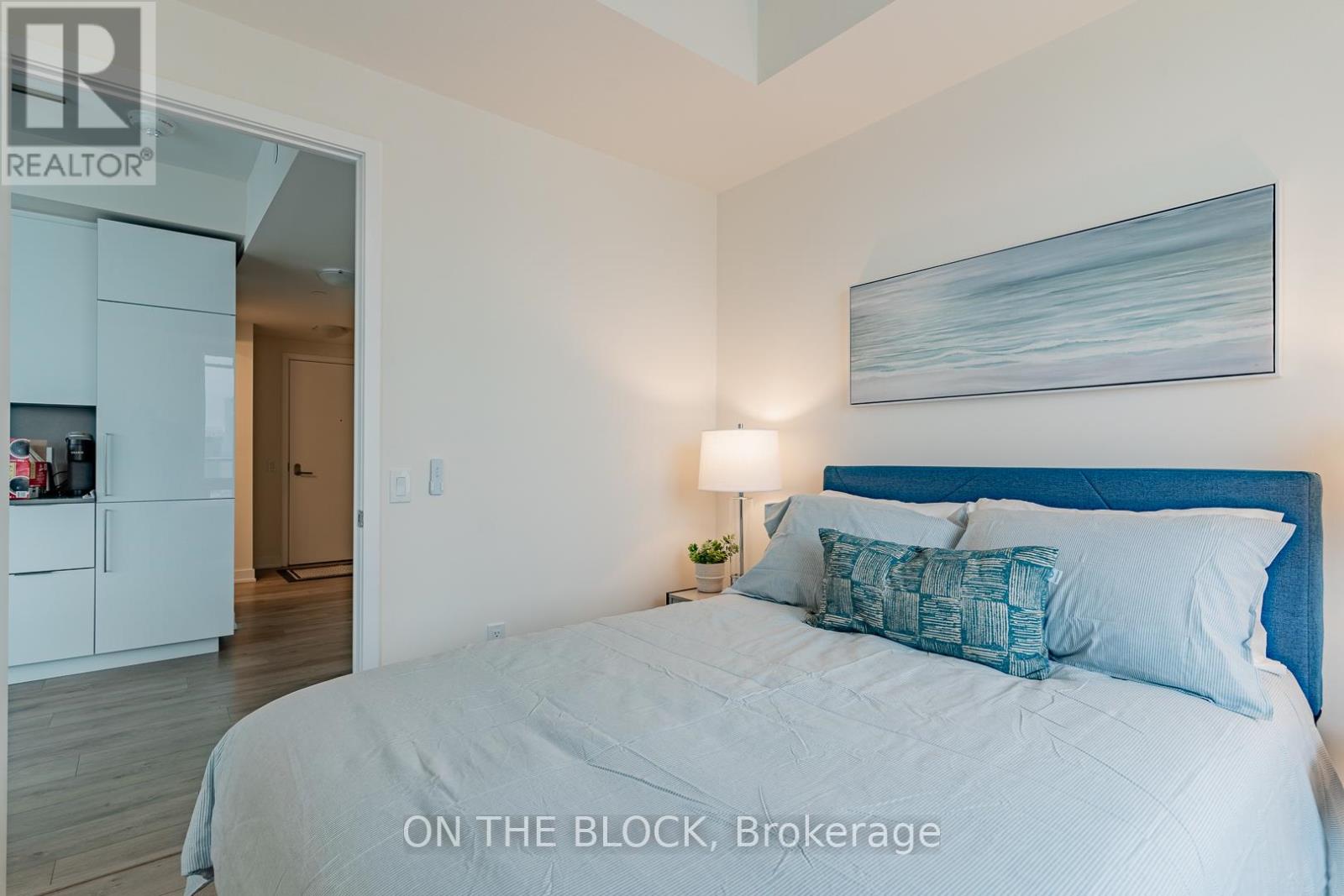 3907 - 28 Freeland St. Street, Toronto, Ontario  M5E 0E3 - Photo 23 - C12129351