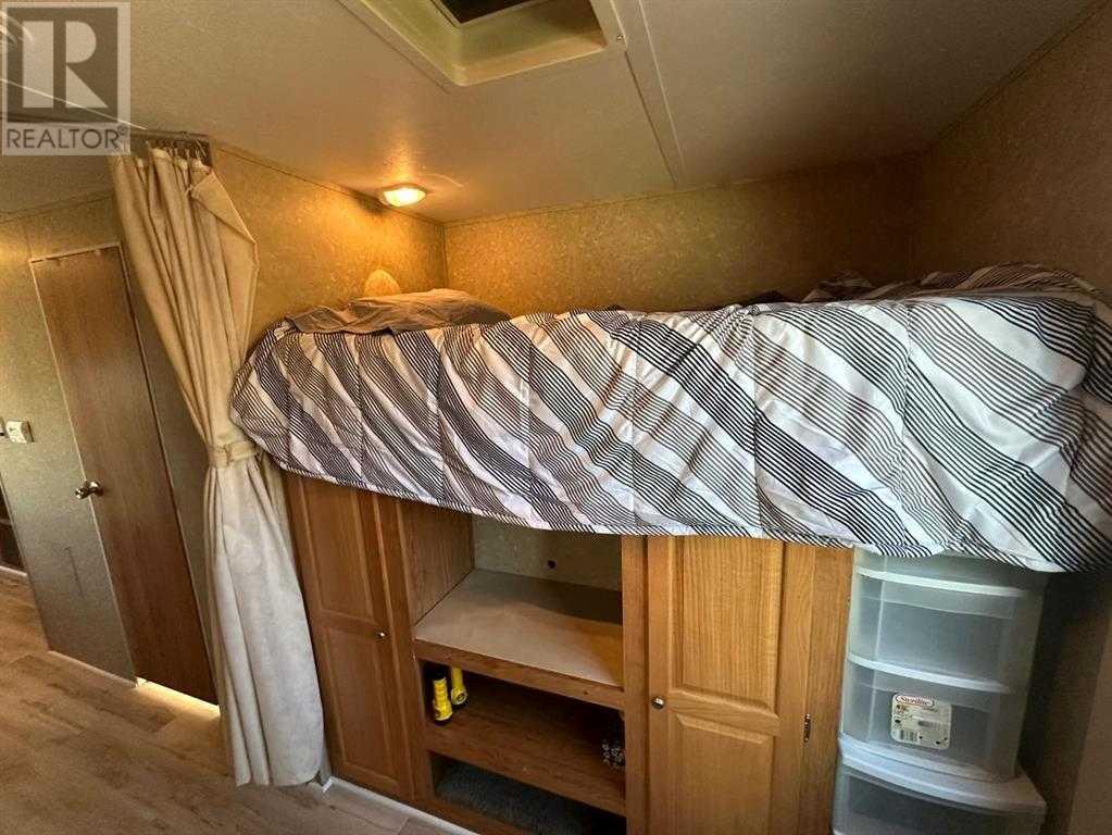 15, 25054 South Pine Lake Road, Rural Red Deer County, Alberta  T0M 2A0 - Photo 16 - A2215401