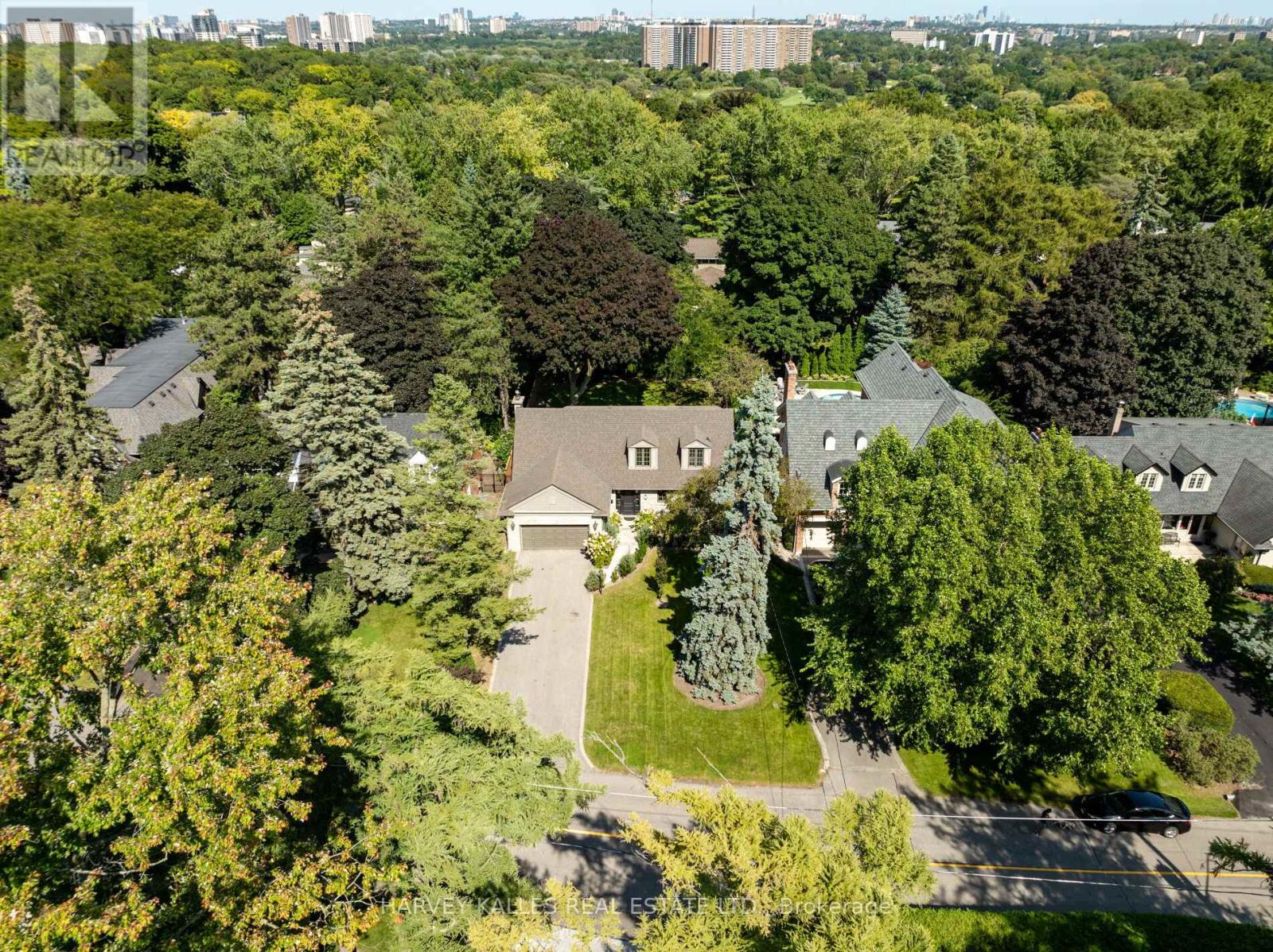 Property at 59 EDGEVALLEY DRIVE image 3