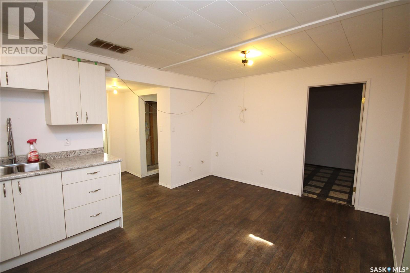 991 108th Street, North Battleford, Saskatchewan  S9A 2A7 - Photo 23 - SK004920