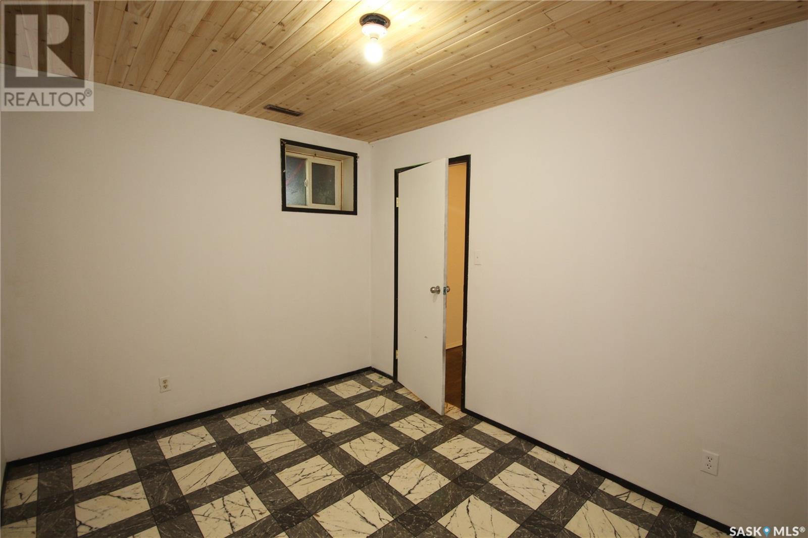 991 108th Street, North Battleford, Saskatchewan  S9A 2A7 - Photo 27 - SK004920