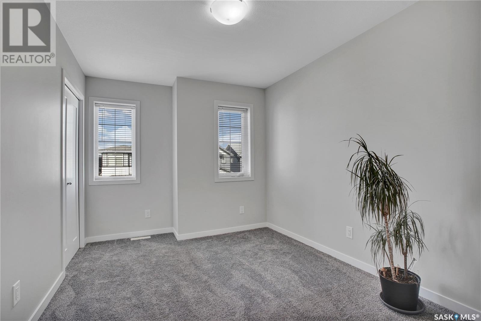 180 Dubois Crescent, Saskatoon, Saskatchewan  S7V 0R4 - Photo 18 - SK004910