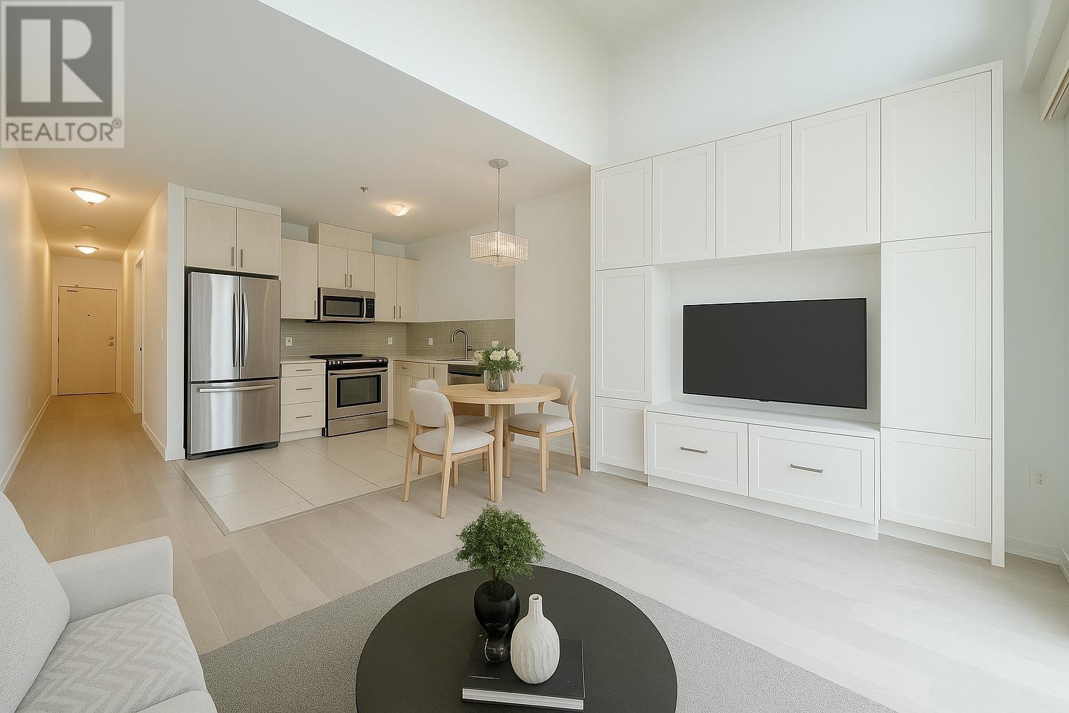 Listing Picture 3 of 15 : PH19 5288 GRIMMER STREET, Burnaby / 本拿比 - 魯藝地產 Yvonne Lu Group - MLS Medallion Club Member