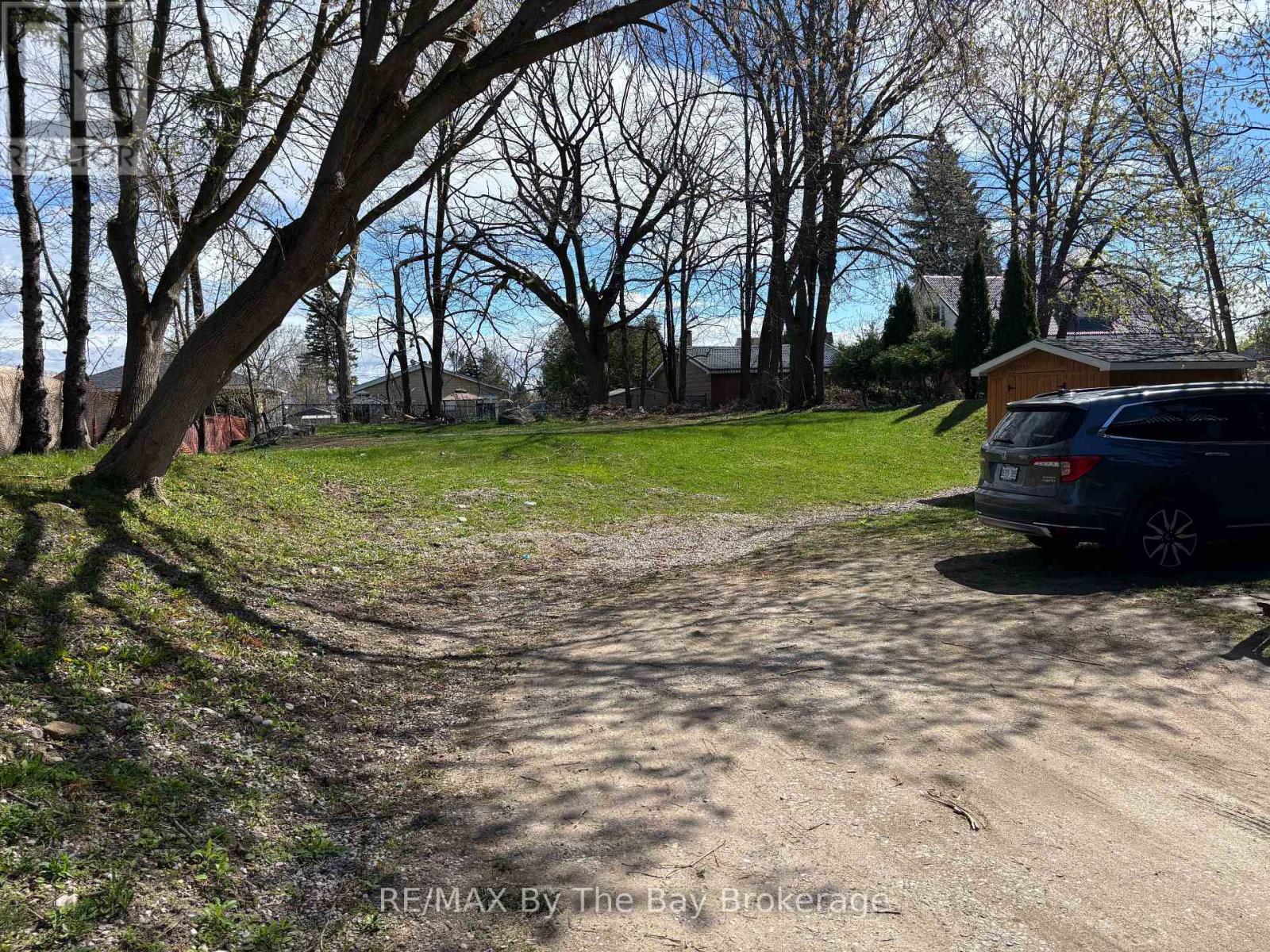 Property at 203 GEORGE STREET image 3
