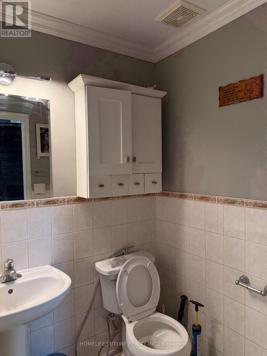Main - 32 Hoptree Avenue, Toronto, Ontario  M1X 1Y3 - Photo 11 - E12122528
