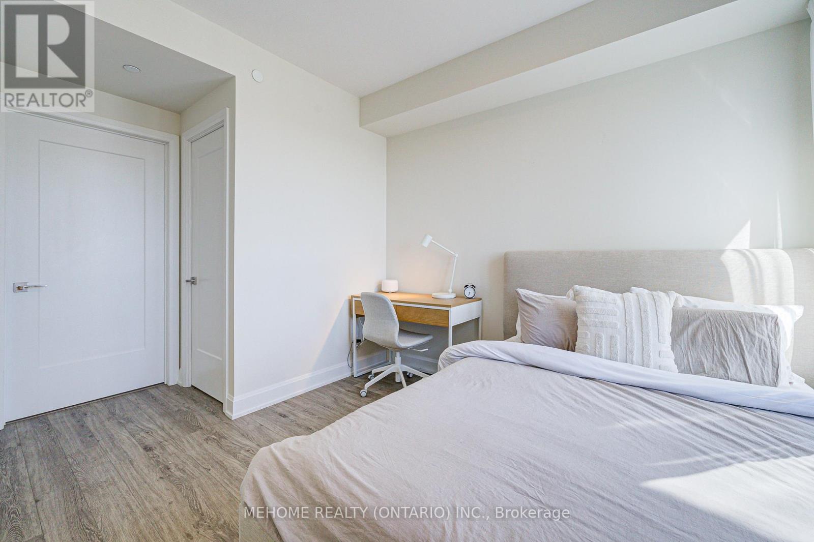 3011 - 8 Water Walk Drive, Markham, Ontario  L3R 6L4 - Photo 25 - N12129417