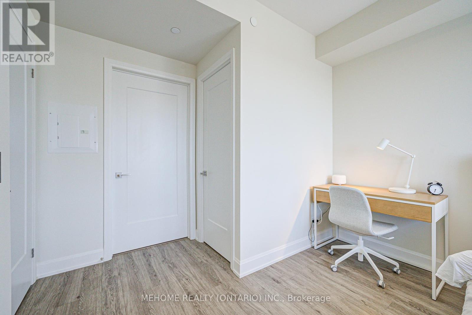 3011 - 8 Water Walk Drive, Markham, Ontario  L3R 6L4 - Photo 27 - N12129417