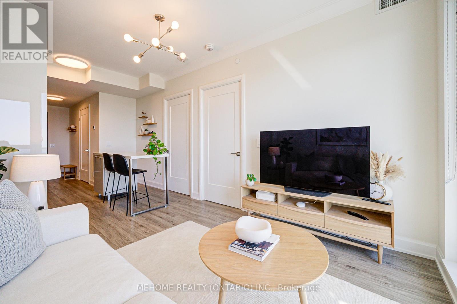 3011 - 8 Water Walk Drive, Markham, Ontario  L3R 6L4 - Photo 19 - N12129417