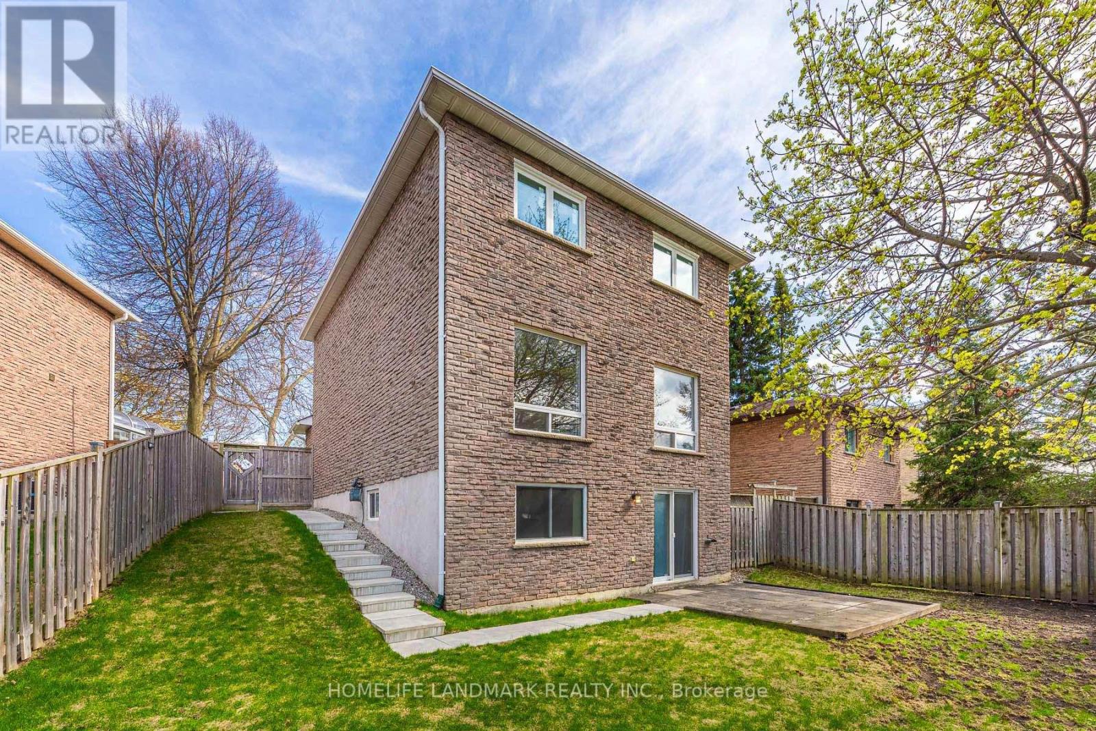 26 Mercer Crescent, Markham, Ontario  L3P 4K3 - Photo 26 - N12129423