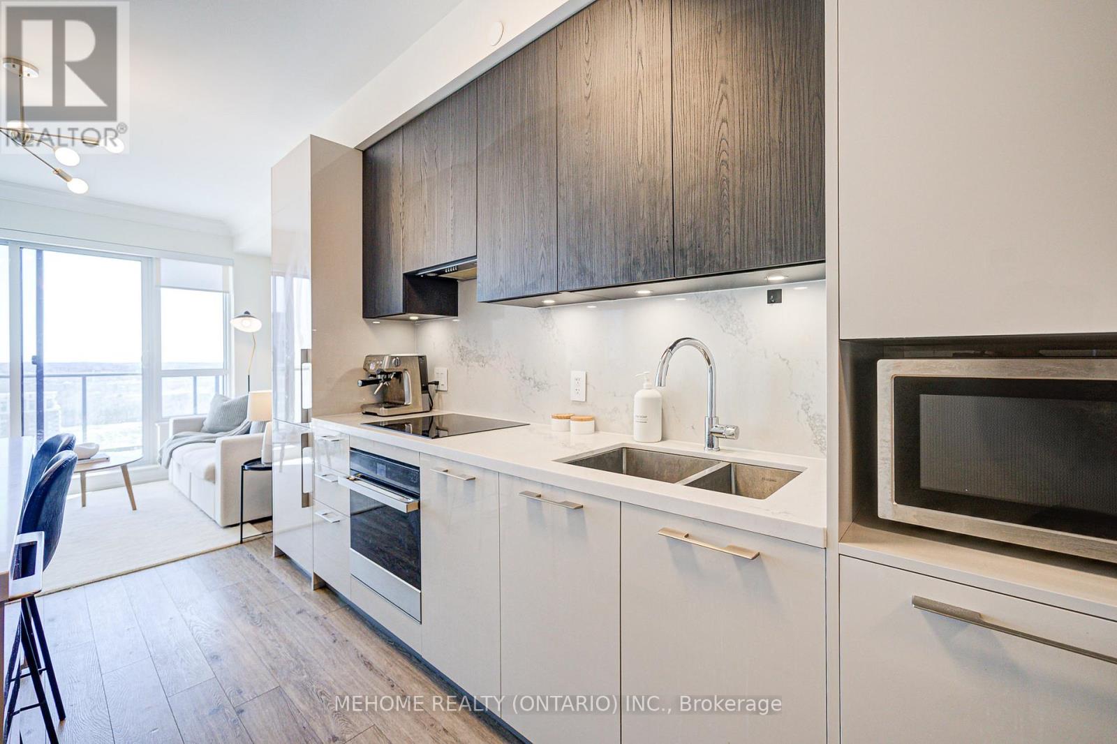 3011 - 8 Water Walk Drive, Markham, Ontario  L3R 6L4 - Photo 20 - N12129417