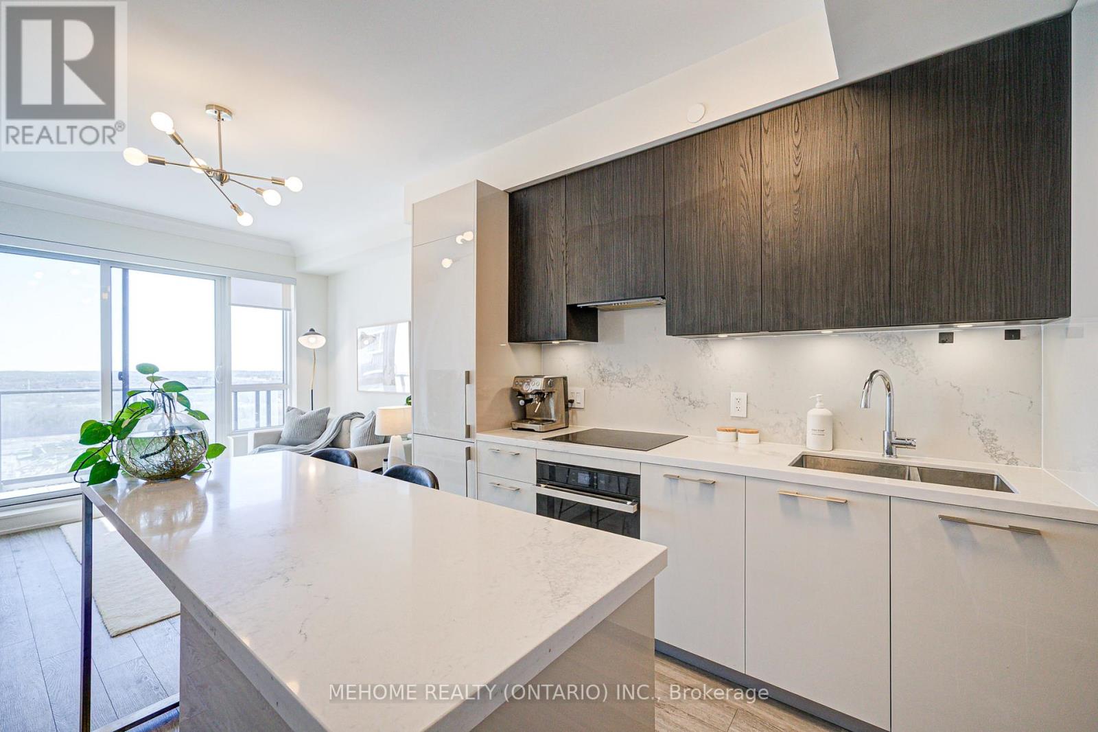 3011 - 8 Water Walk Drive, Markham, Ontario  L3R 6L4 - Photo 12 - N12129417