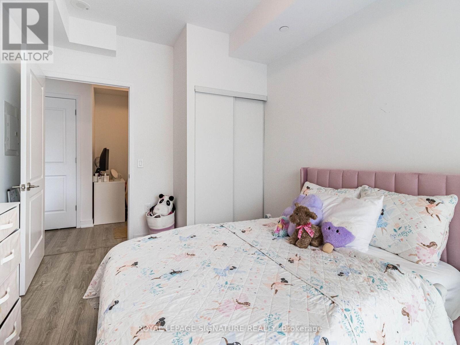 608 - 25 Neighbourhood Lane, Toronto, Ontario  M9Y 0C4 - Photo 28 - W12129419