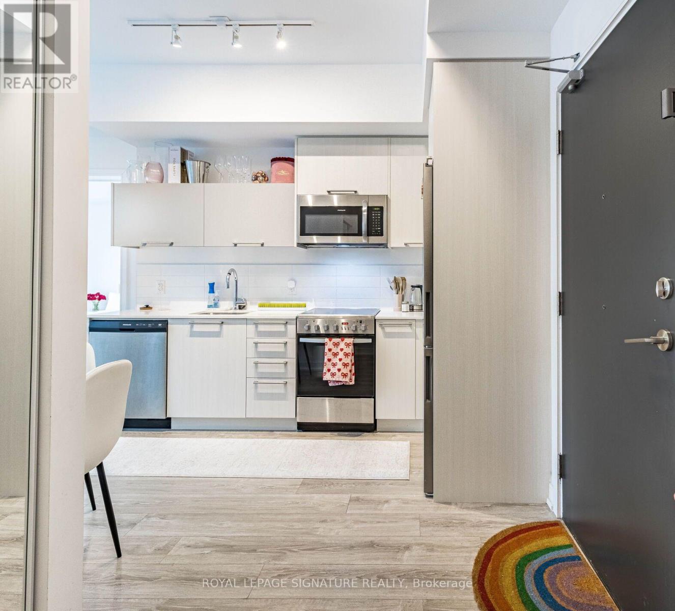 608 - 25 Neighbourhood Lane, Toronto, Ontario  M9Y 0C4 - Photo 7 - W12129419