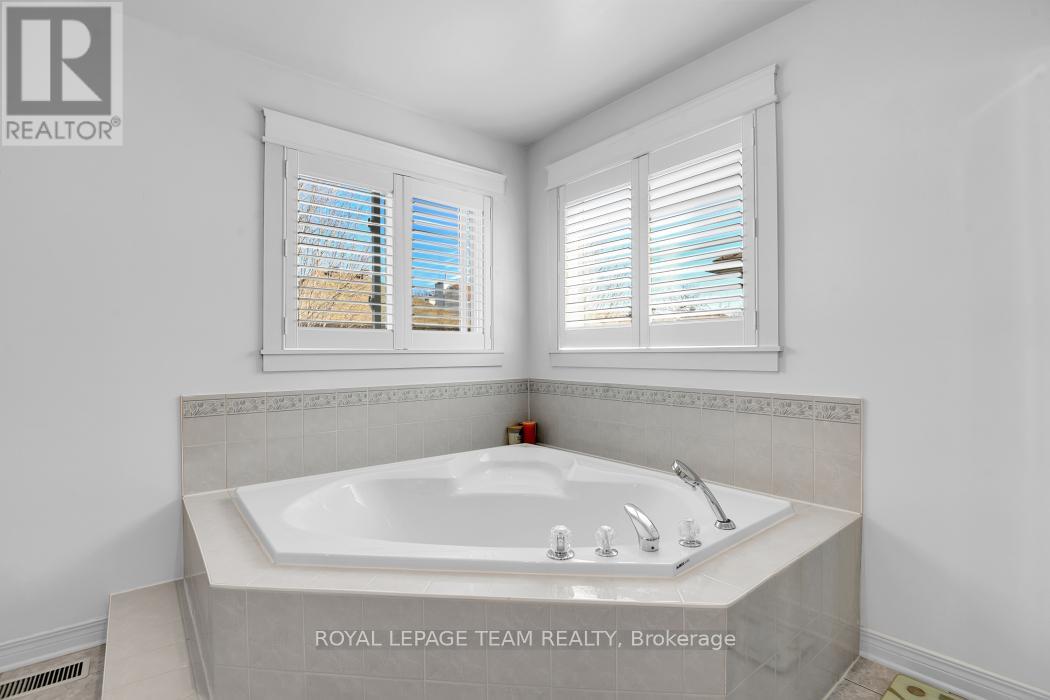 21 Mayford Street, Ottawa, Ontario  K2G 6A7 - Photo 19 - X12129416