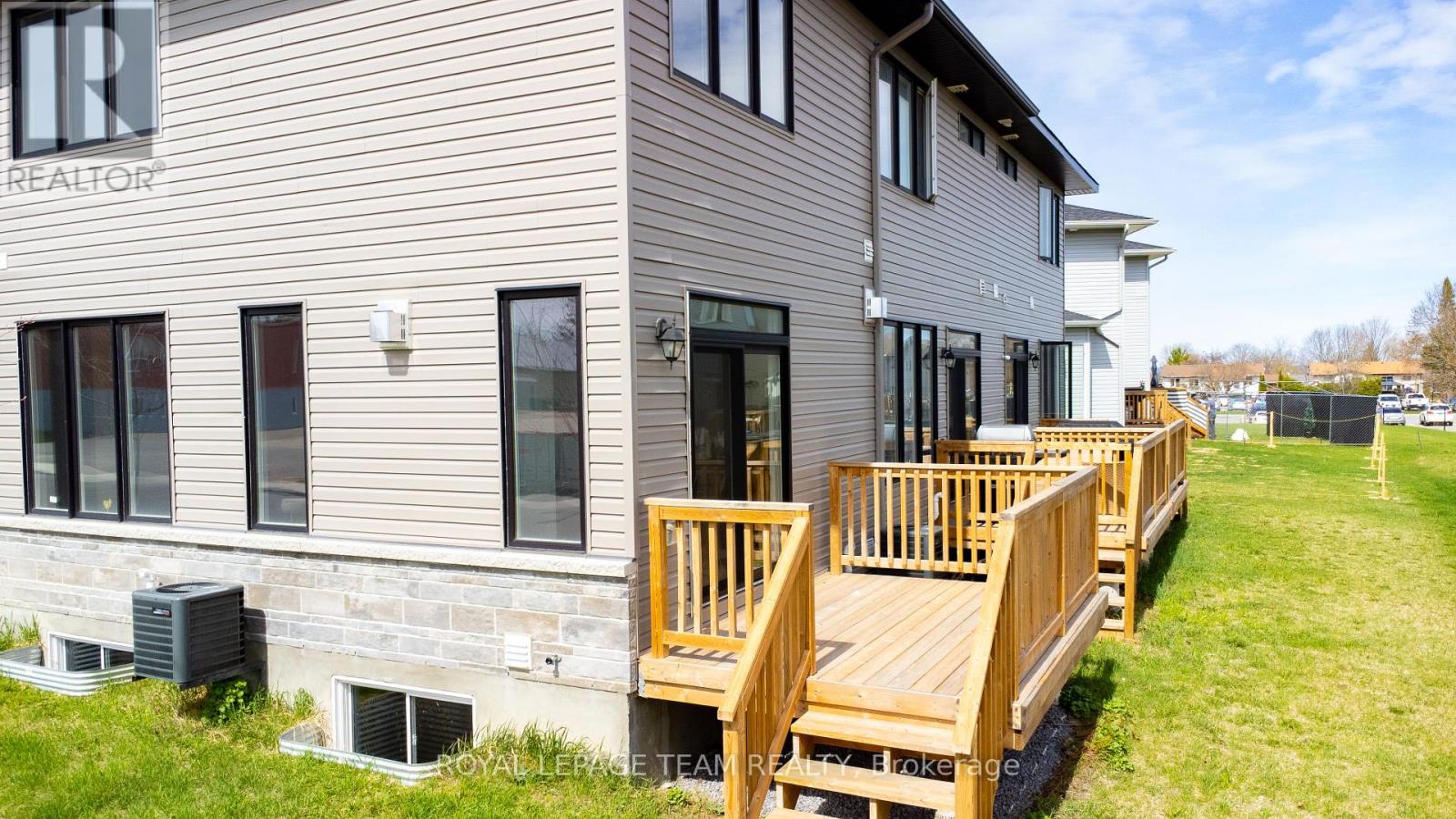 3 Morrall Court, Arnprior, Ontario  K7S 0J4 - Photo 30 - X12129426