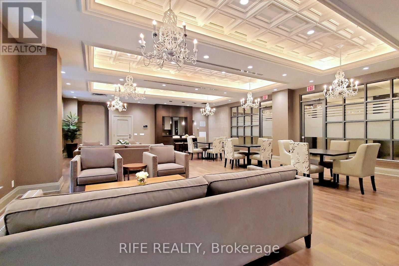 215 - 9909 Pine Valley Drive, Vaughan, Ontario  L4H 4M1 - Photo 42 - N12125724