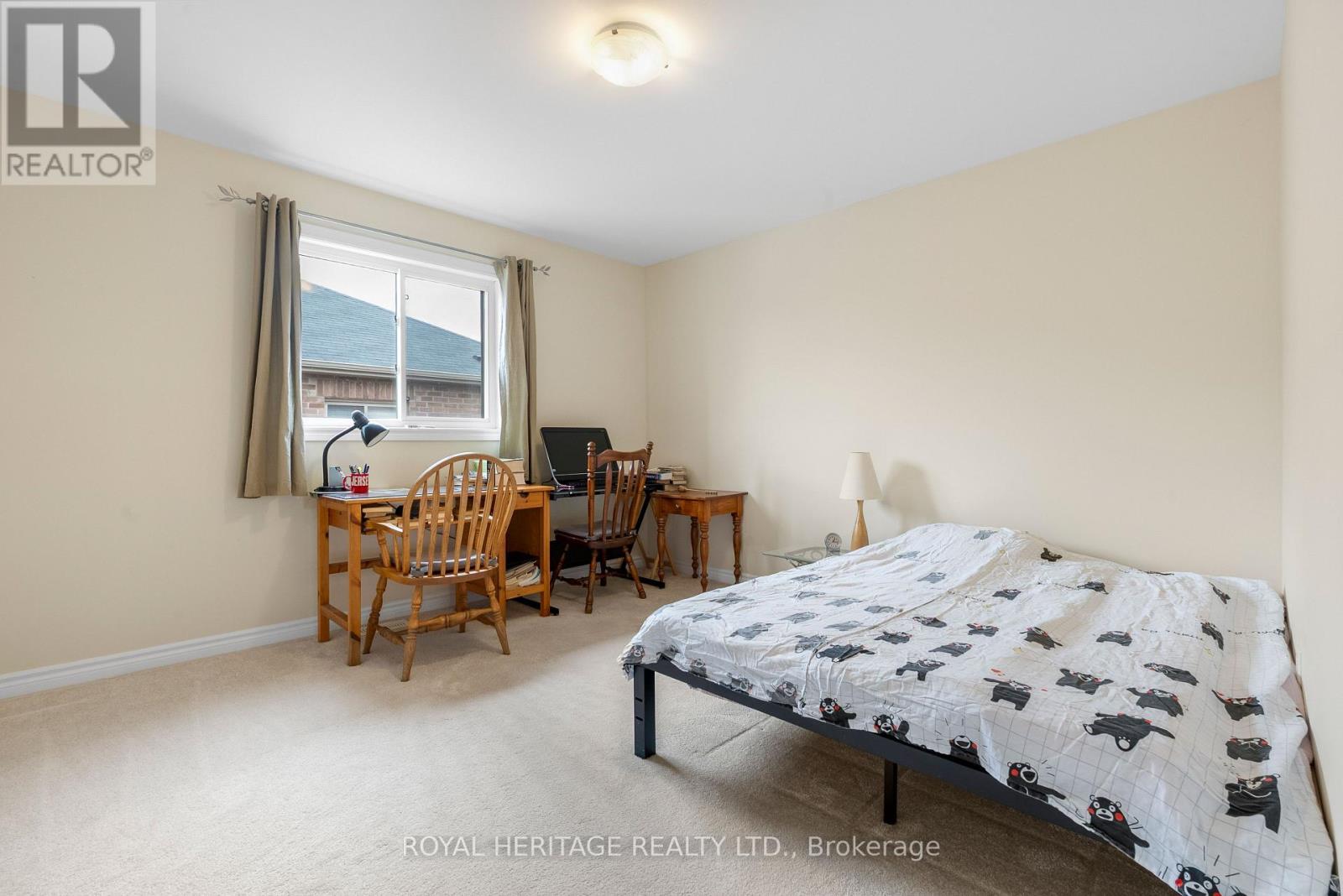 141 Springdale Drive, Kawartha Lakes, Ontario  K9V 0N1 - Photo 17 - X12129483