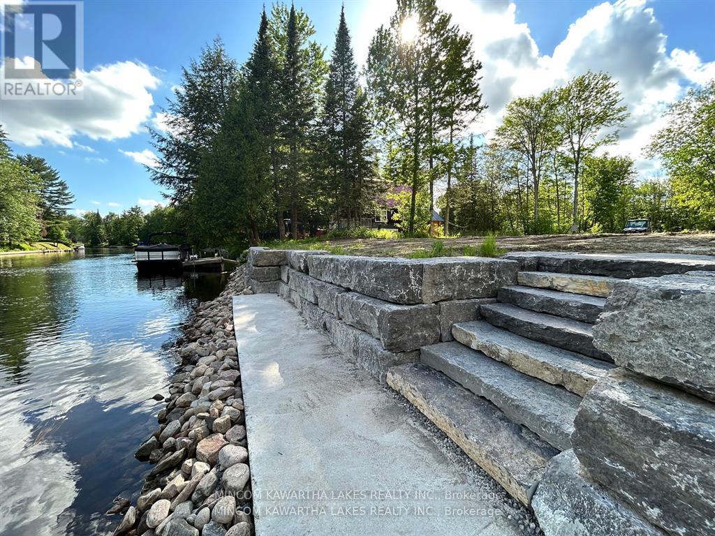 165 Cedarplank Road, Kawartha Lakes, Ontario  K0M 1N0 - Photo 7 - X12129490