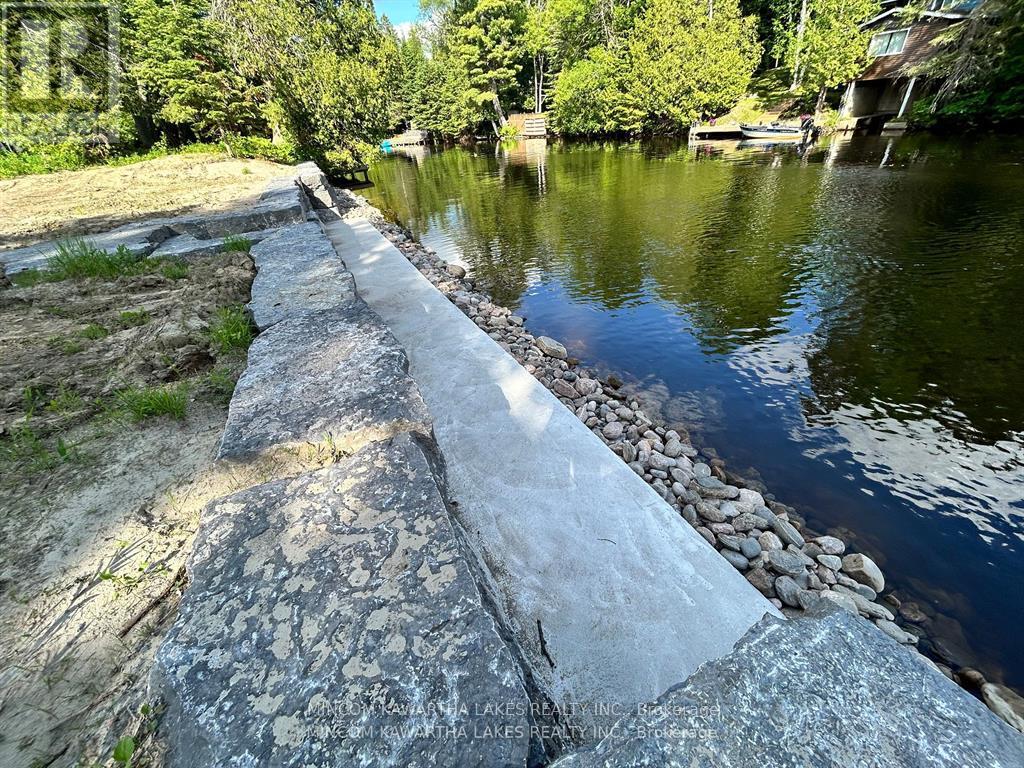 165 Cedarplank Road, Kawartha Lakes, Ontario  K0M 1N0 - Photo 9 - X12129490
