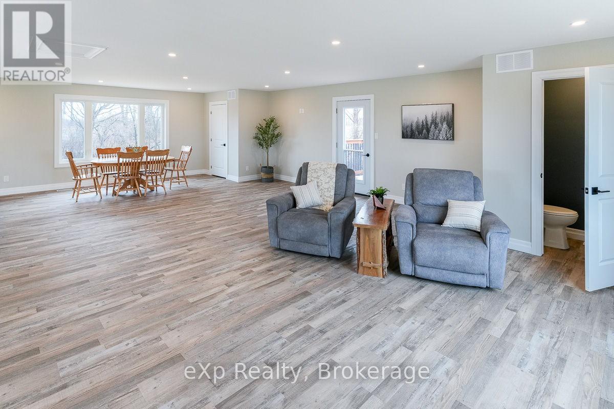 315225 Hwy 6, Chatsworth, Ontario  N0H 2V0 - Photo 31 - X12129484