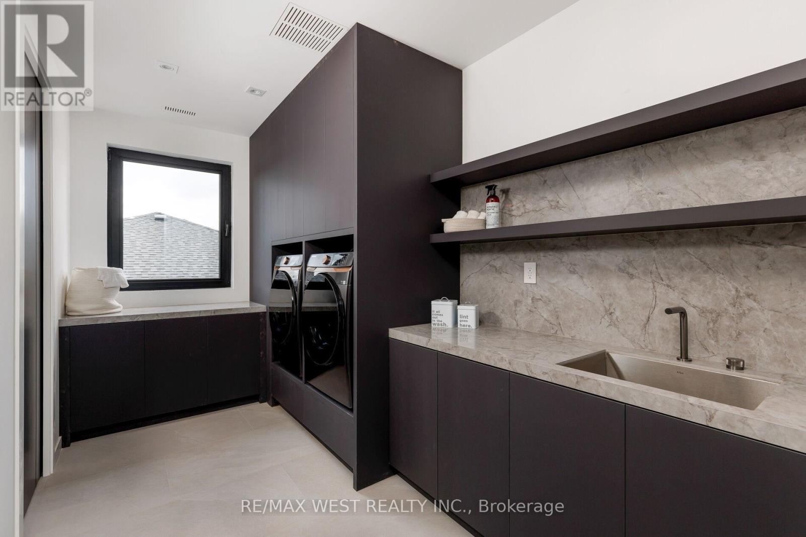 310 Patricia Avenue, Toronto, Ontario  M2R 2M5 - Photo 40 - C12129437