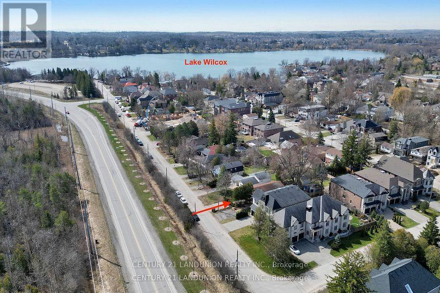 188 Olde Bayview Avenue N, Richmond Hill, Ontario  L4E 3C9 - Photo 29 - N12129452