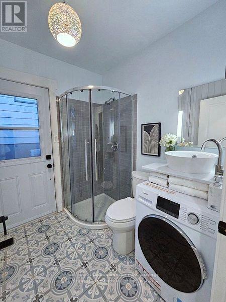 188 Olde Bayview Avenue N, Richmond Hill, Ontario  L4E 3C9 - Photo 32 - N12129452