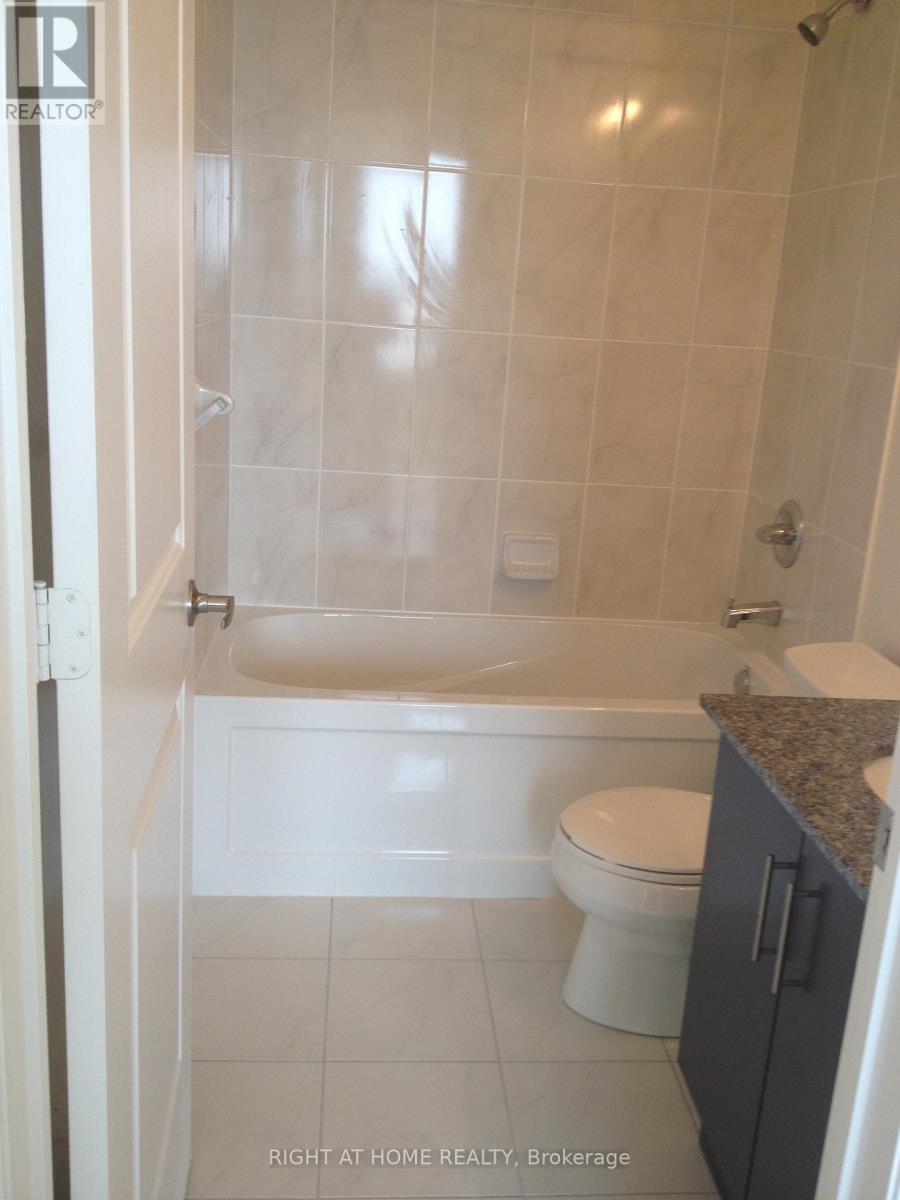 604 - 9255 Jane Street, Vaughan (Maple), Ontario  L6A 0K1 - Photo 9 - N12129461