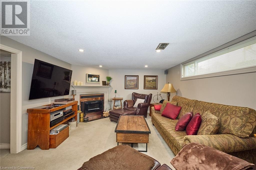 30 Carmen Avenue, Hamilton, Ontario  L8V 2H6 - Photo 38 - 40722952