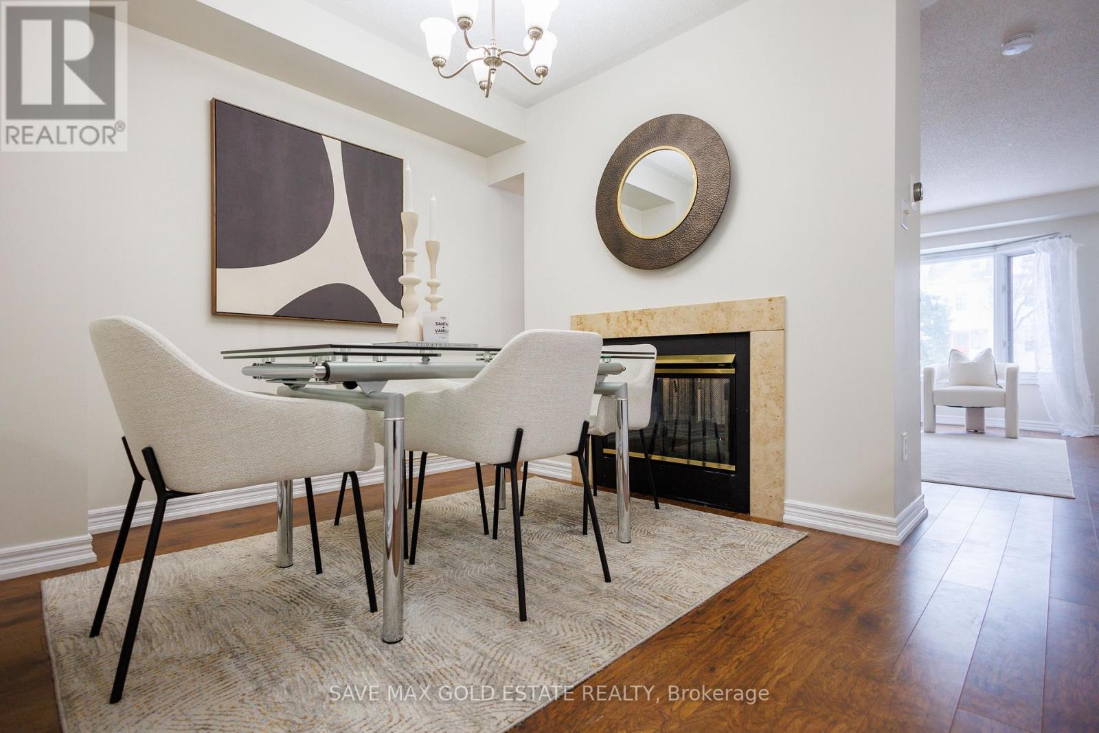 108 Glenashton Drive, Oakville, Ontario  L6H 6G3 - Photo 10 - W12129441