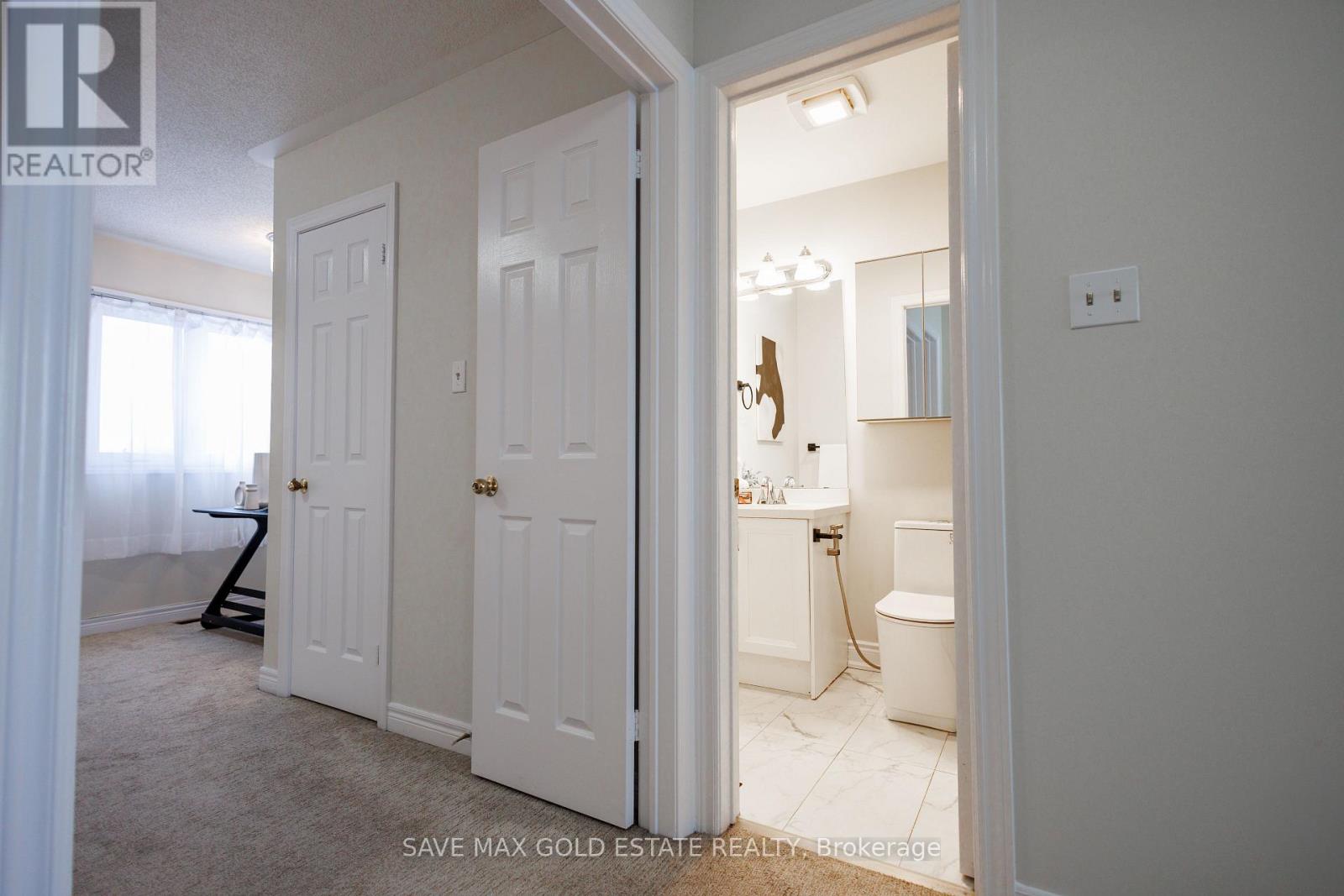 108 Glenashton Drive, Oakville, Ontario  L6H 6G3 - Photo 24 - W12129441