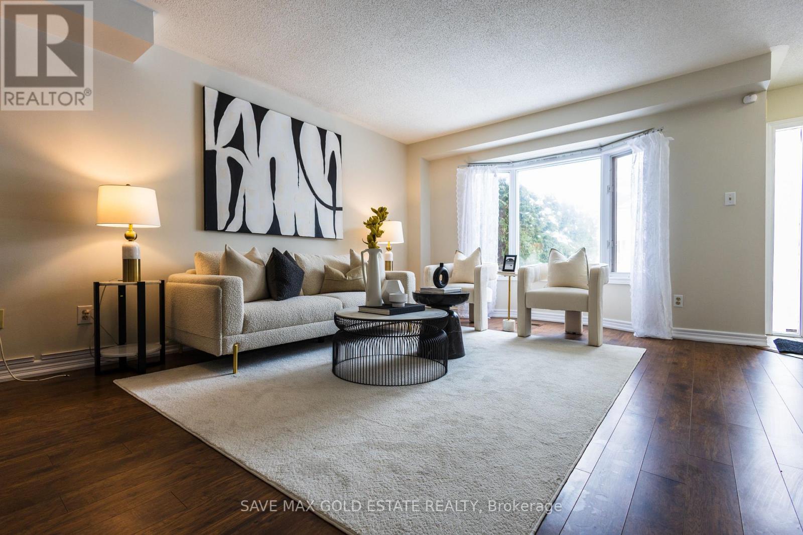 108 Glenashton Drive, Oakville, Ontario  L6H 6G3 - Photo 3 - W12129441