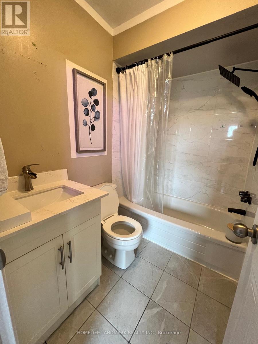 1275 Valerie Crescent, Oakville, Ontario  L6J 7E7 - Photo 15 - W12129448