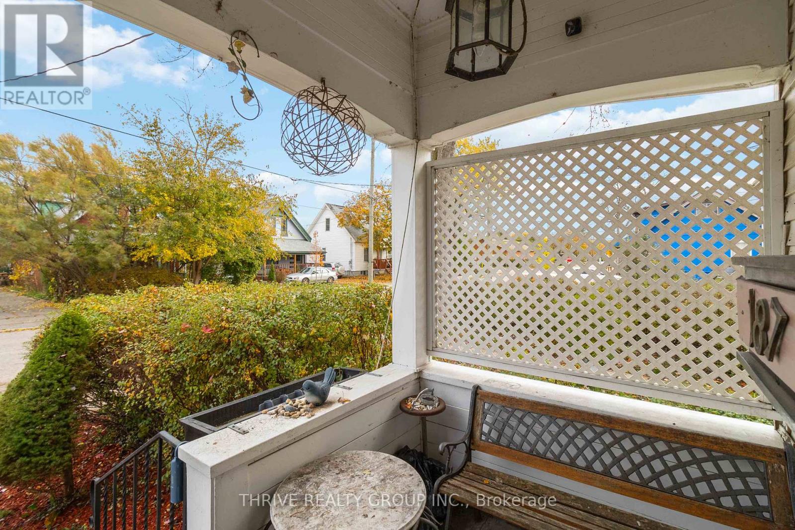 187 William Street, London East, Ontario  N6B 3B6 - Photo 4 - X12129562